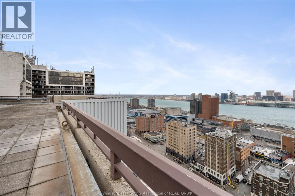 380 Pellissier Avenue Unit# 706, Windsor, ON - Outdoor With Body Of Water With View