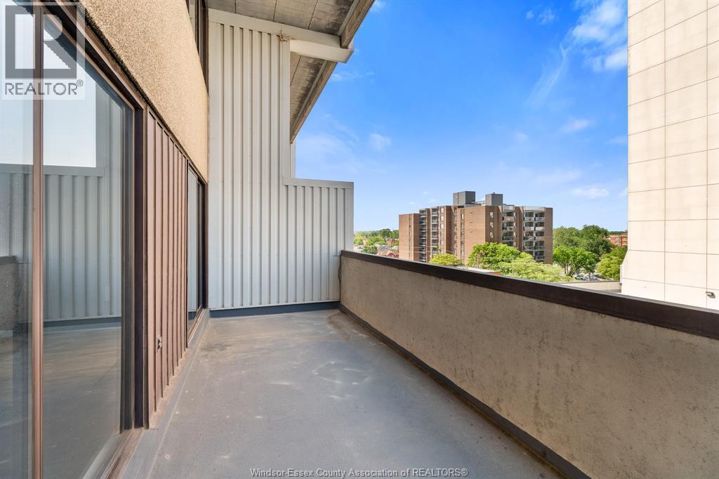 380 Pellissier Avenue Unit# 706, Windsor, ON - Outdoor With Exterior
