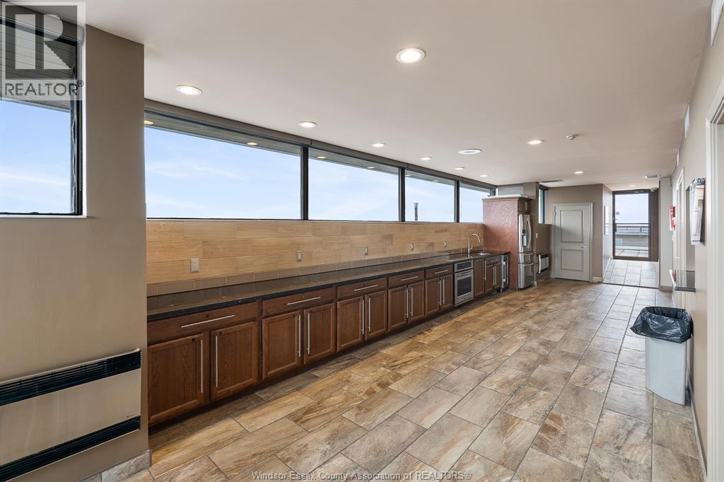380 Pellissier Avenue Unit# 706, Windsor, ON - Indoor Photo Showing Other Room