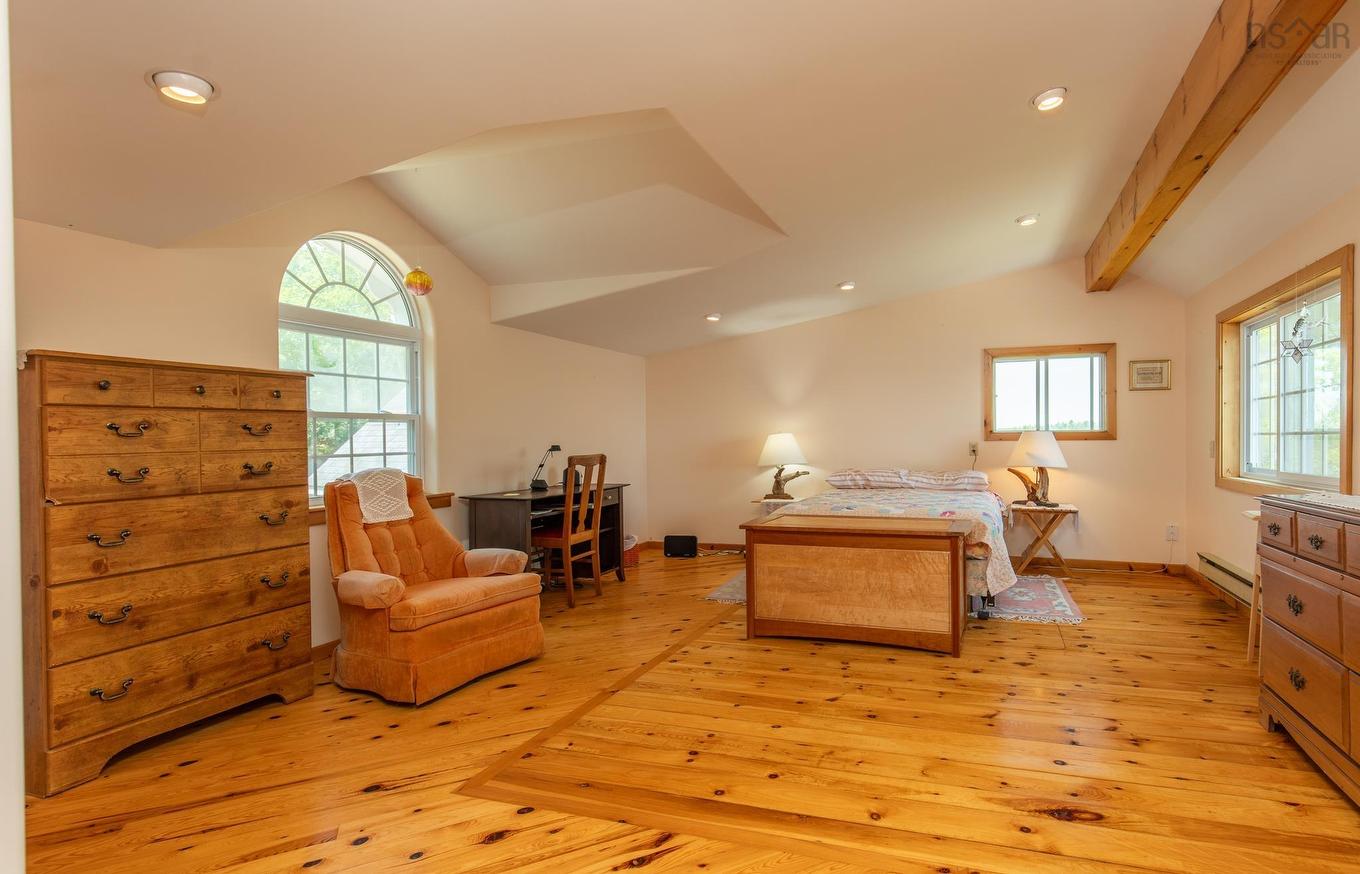 390-406 Highway 308, Morris Island, NS - Indoor