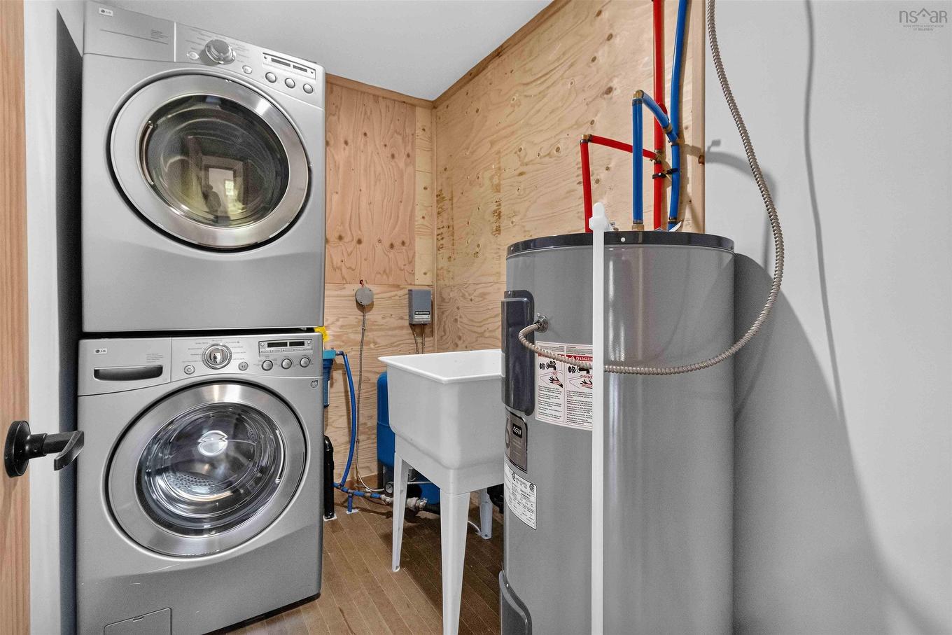 1959 Highway 208, Hemford, NS - Indoor Photo Showing Laundry Room