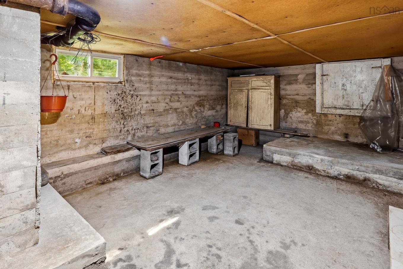 828 Bridges Street, Halifax, NS - Indoor Photo Showing Other Room