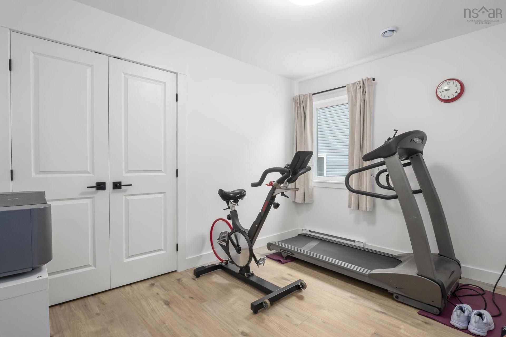 18 Jessome Avenue, Lantz, NS - Indoor Photo Showing Gym Room
