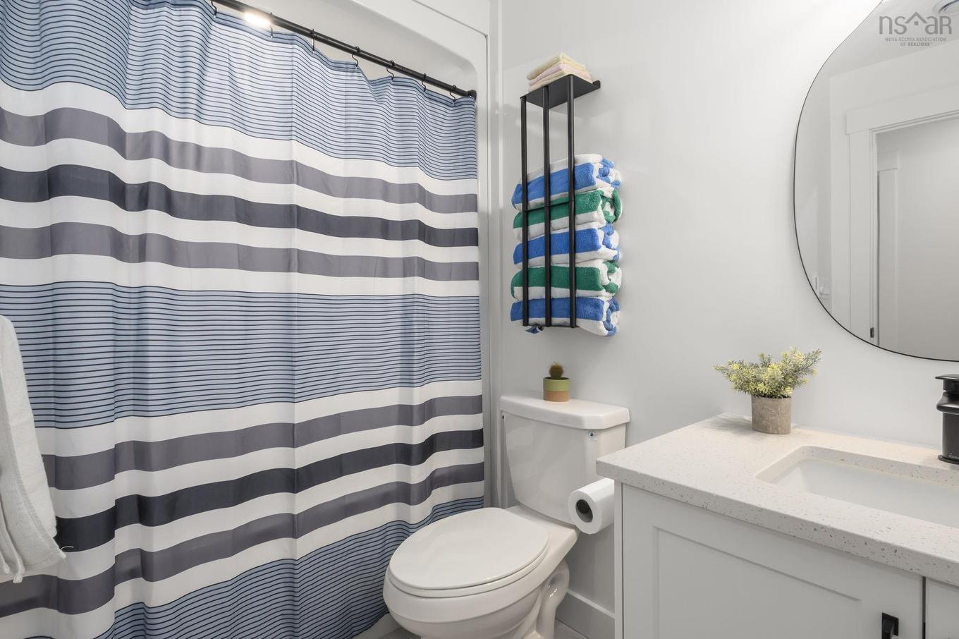 18 Jessome Avenue, Lantz, NS - Indoor Photo Showing Bathroom