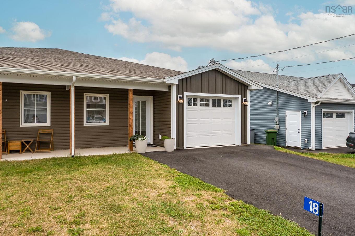 18 Jessome Avenue, Lantz, NS - Outdoor
