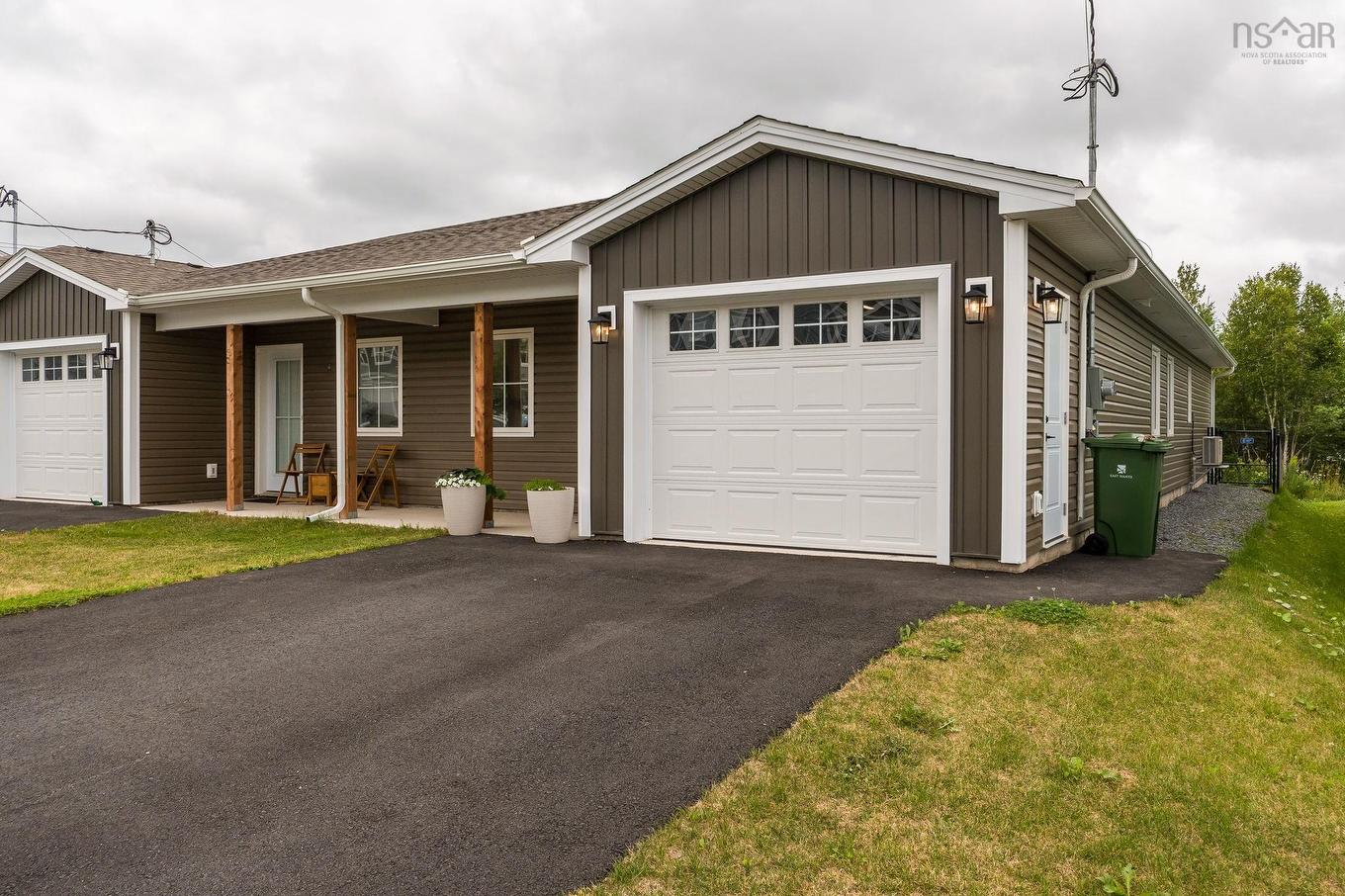 18 Jessome Avenue, Lantz, NS - Outdoor