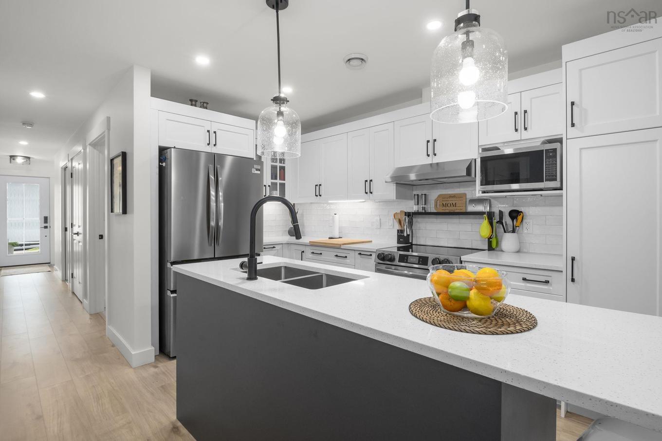18 Jessome Avenue, Lantz, NS - Indoor Photo Showing Kitchen With Double Sink With Upgraded Kitchen