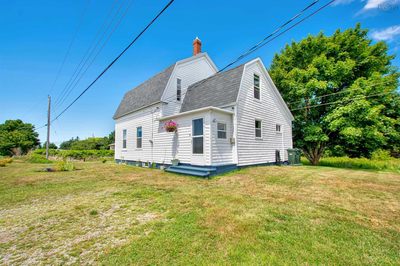 21 Sams Road, West Pubnico, NS - Outdoor