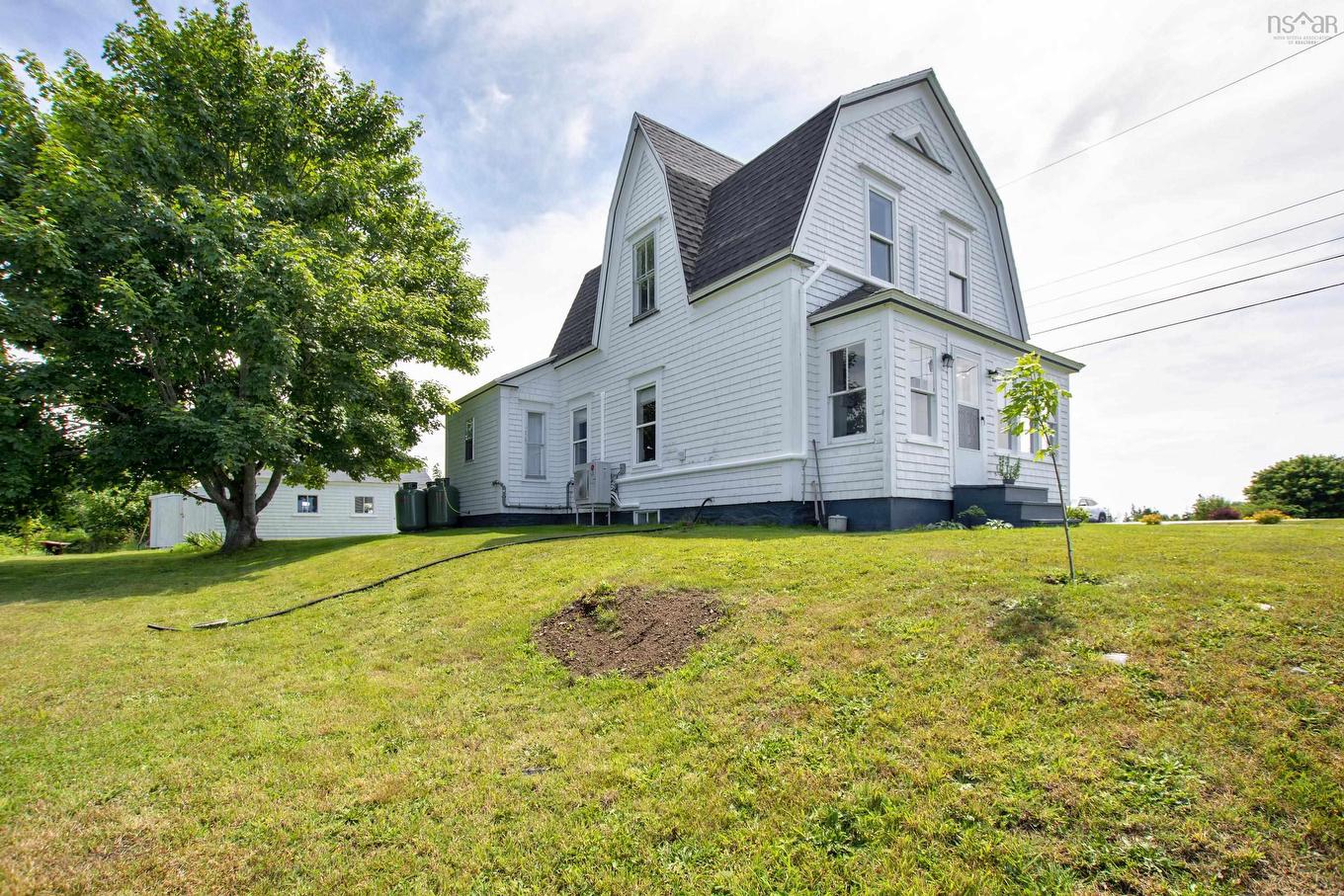 21 Sams Road, West Pubnico, NS - Outdoor