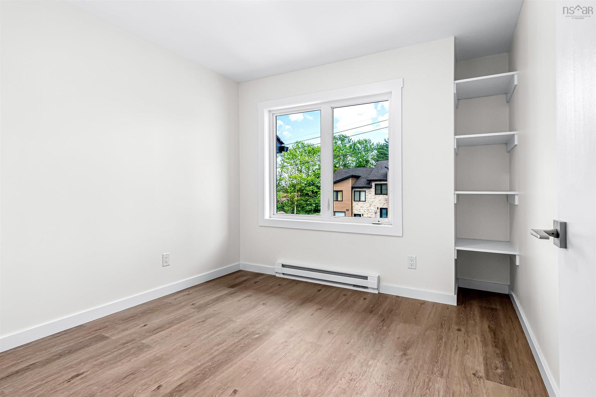 54 Heckman Avenue, Bridgewater, NS - Indoor Photo Showing Other Room
