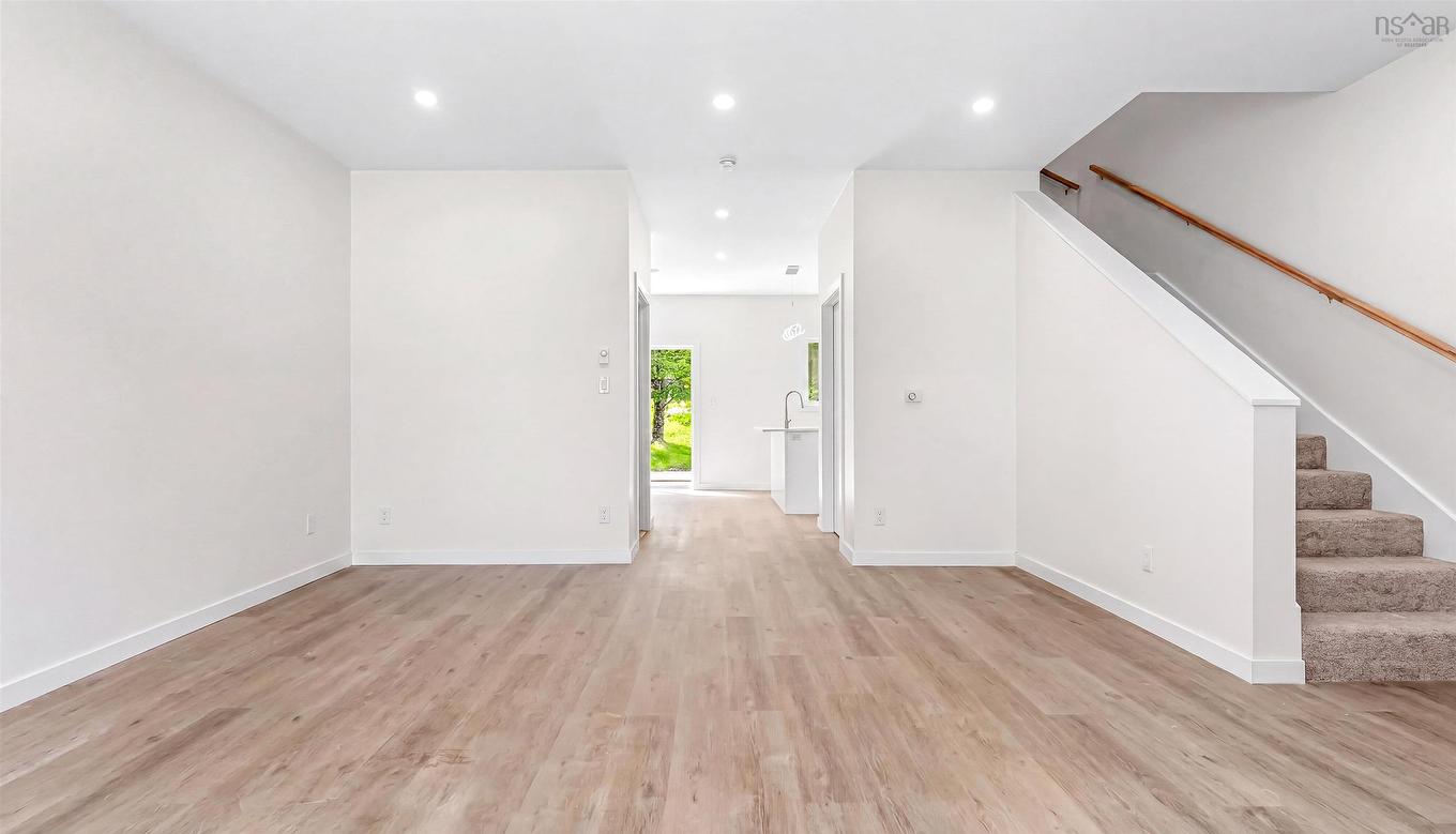 54 Heckman Avenue, Bridgewater, NS - Indoor Photo Showing Other Room