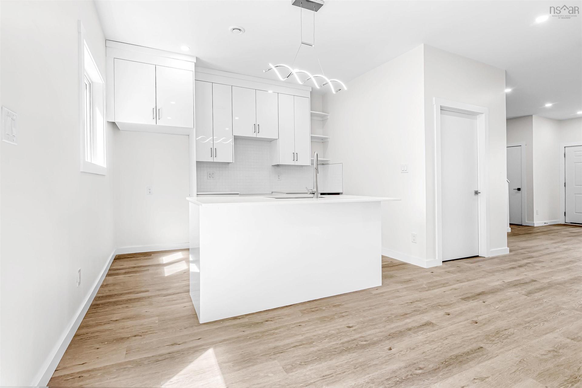 54 Heckman Avenue, Bridgewater, NS - Indoor