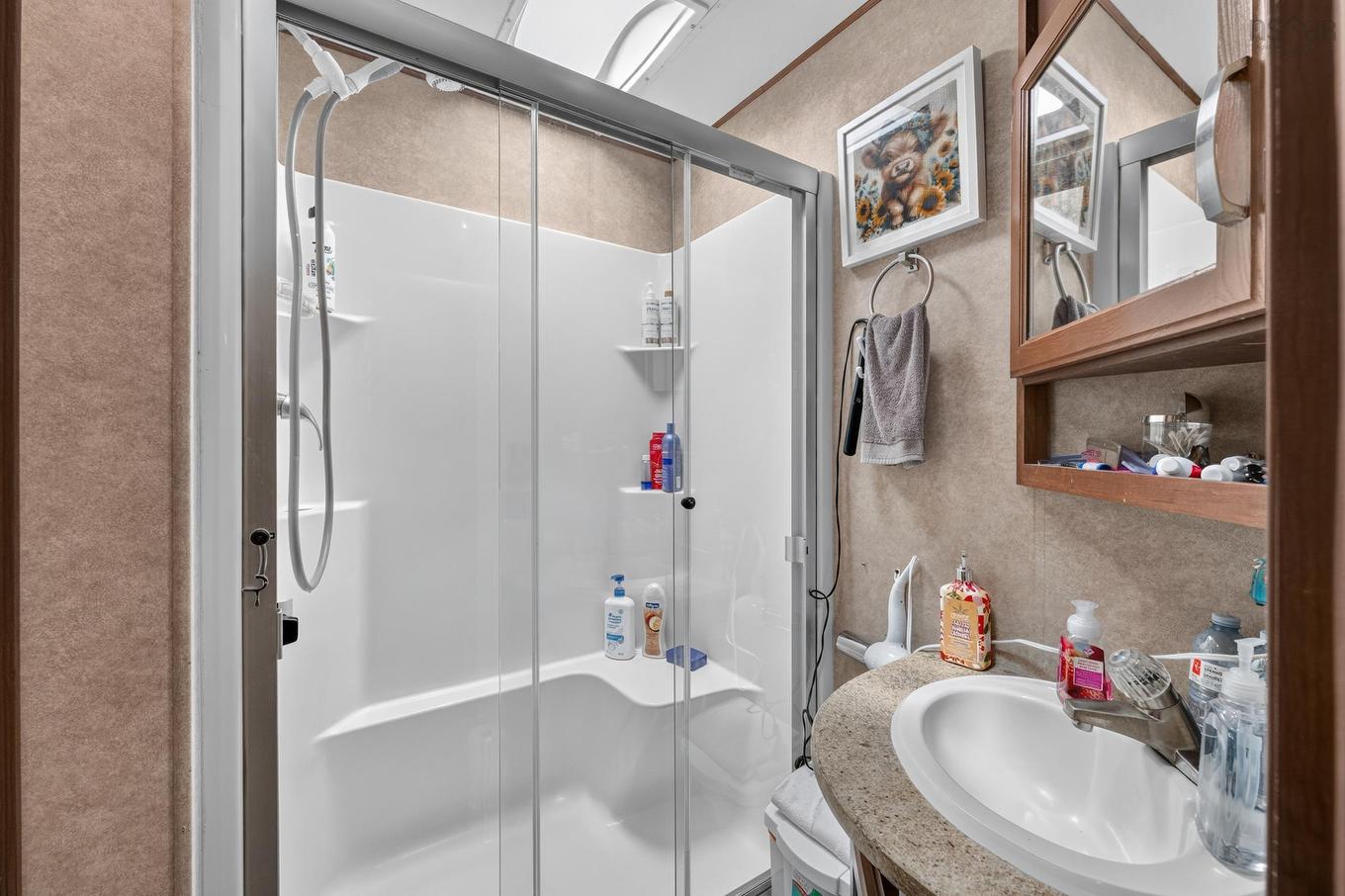 33 Acorn Lane, Lake La Rose, NS - Indoor Photo Showing Bathroom
