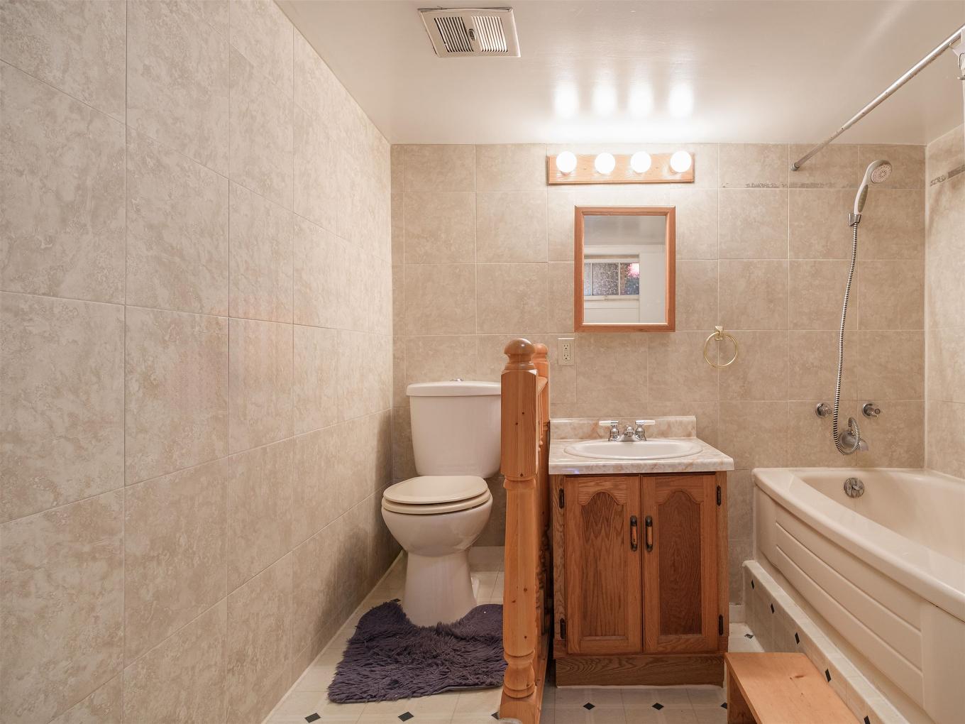 14 Donwood Drive, Charlottetown, PE - Indoor Photo Showing Bathroom