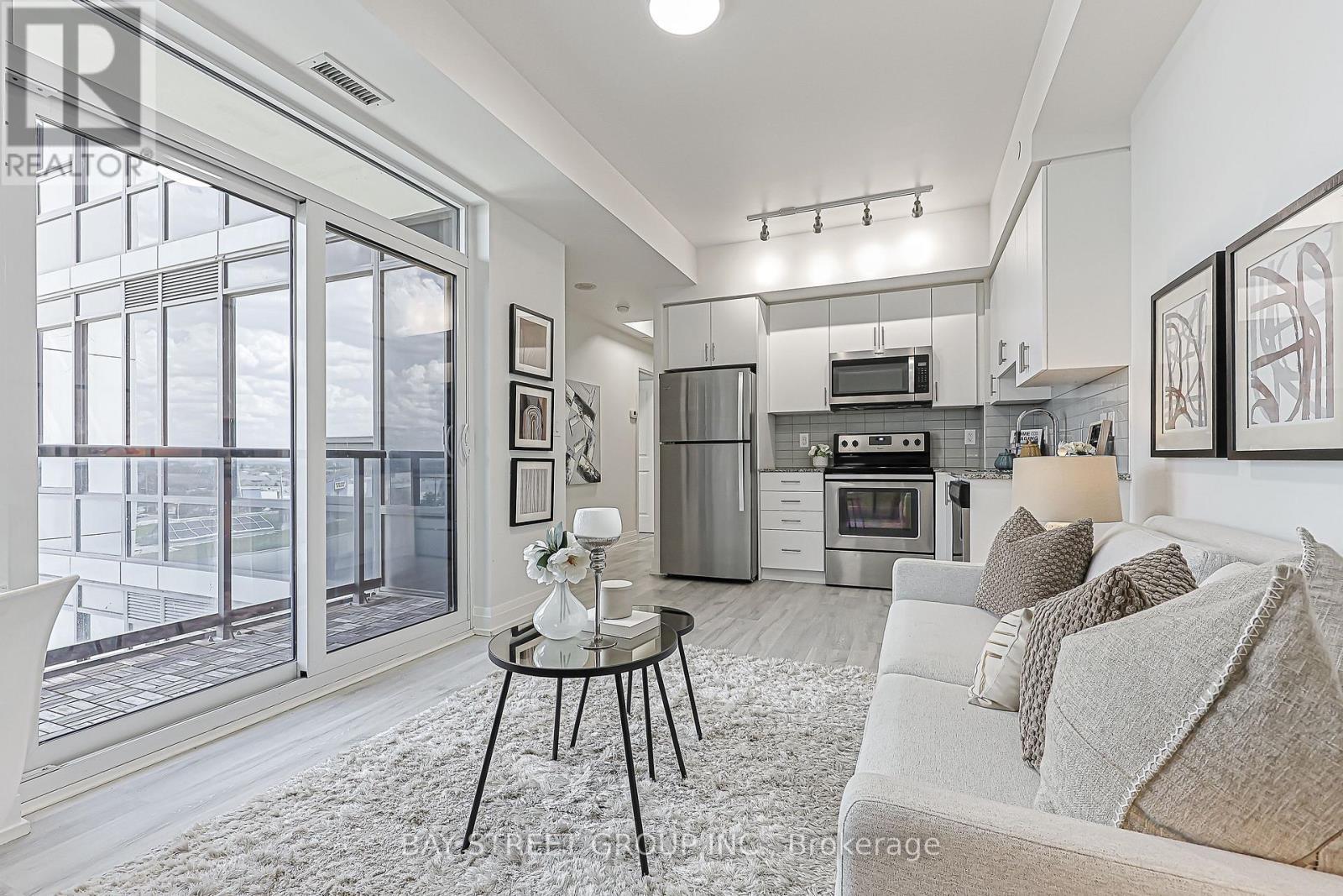 603 - 3600 Highway 7 Road, Vaughan, ON - Indoor