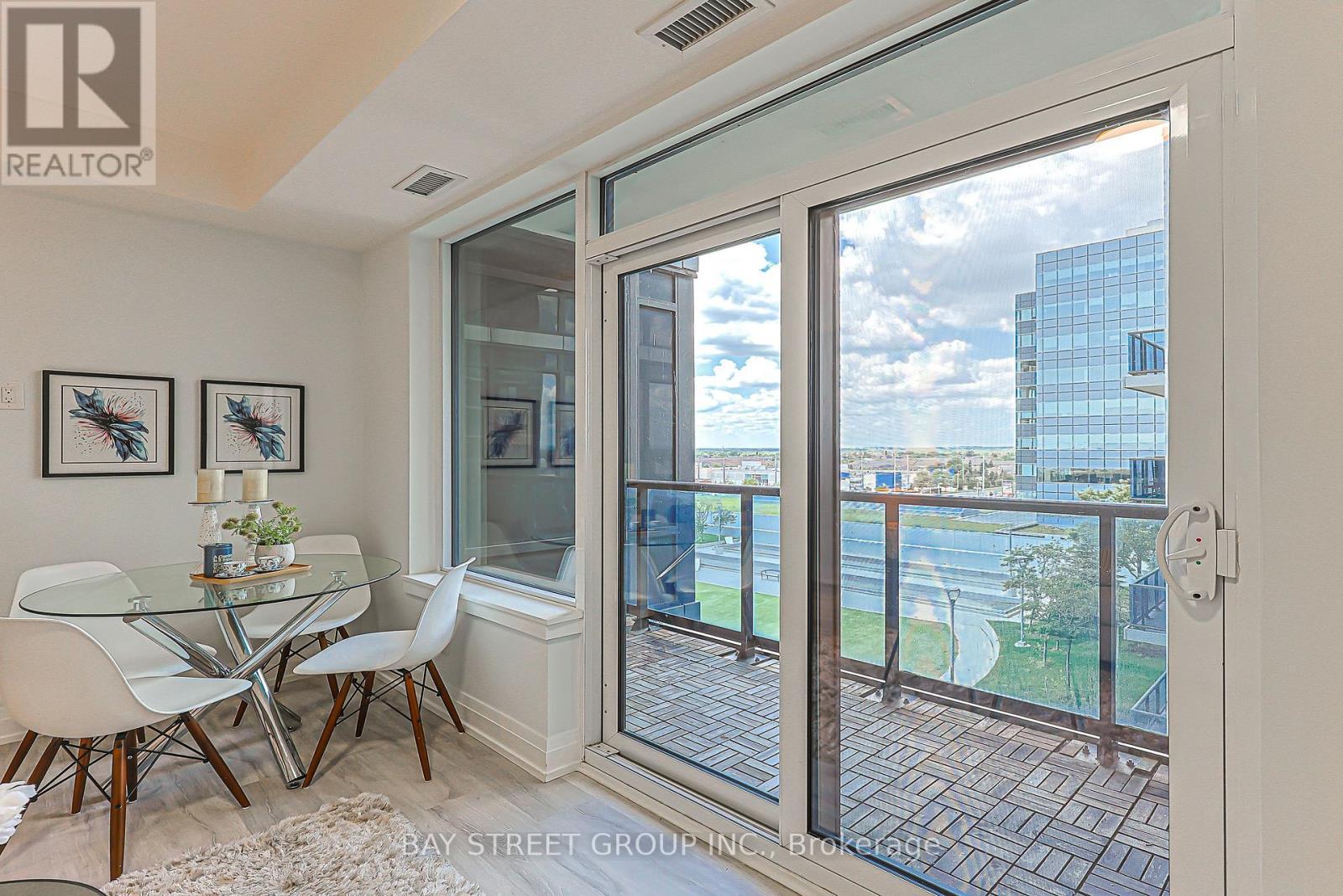 603 - 3600 Highway 7 Road, Vaughan, ON - Indoor