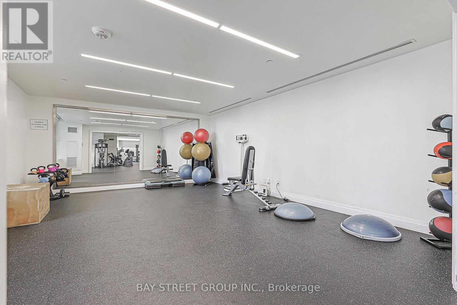 603 - 3600 Highway 7 Road, Vaughan, ON - Indoor Photo Showing Gym Room