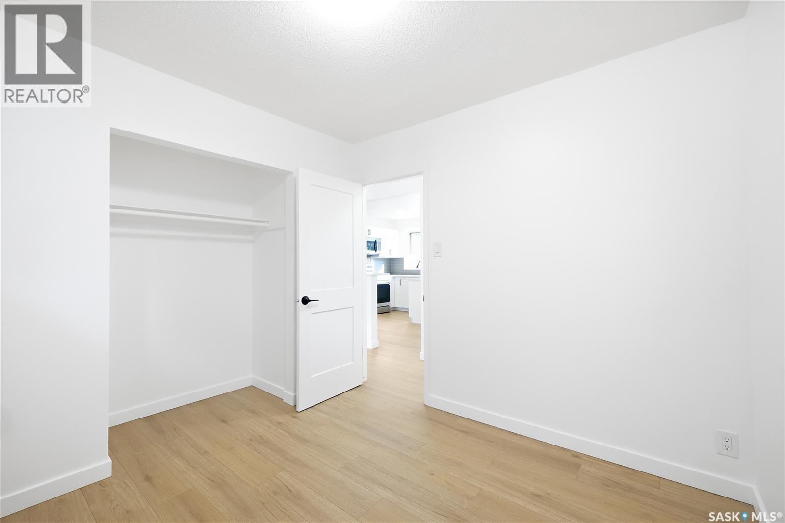 34 Ottawa Place, Regina, SK - Indoor Photo Showing Other Room