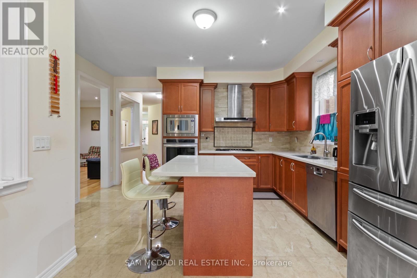 80 Durango Drive, Brampton, ON - Indoor Photo Showing Kitchen With Double Sink