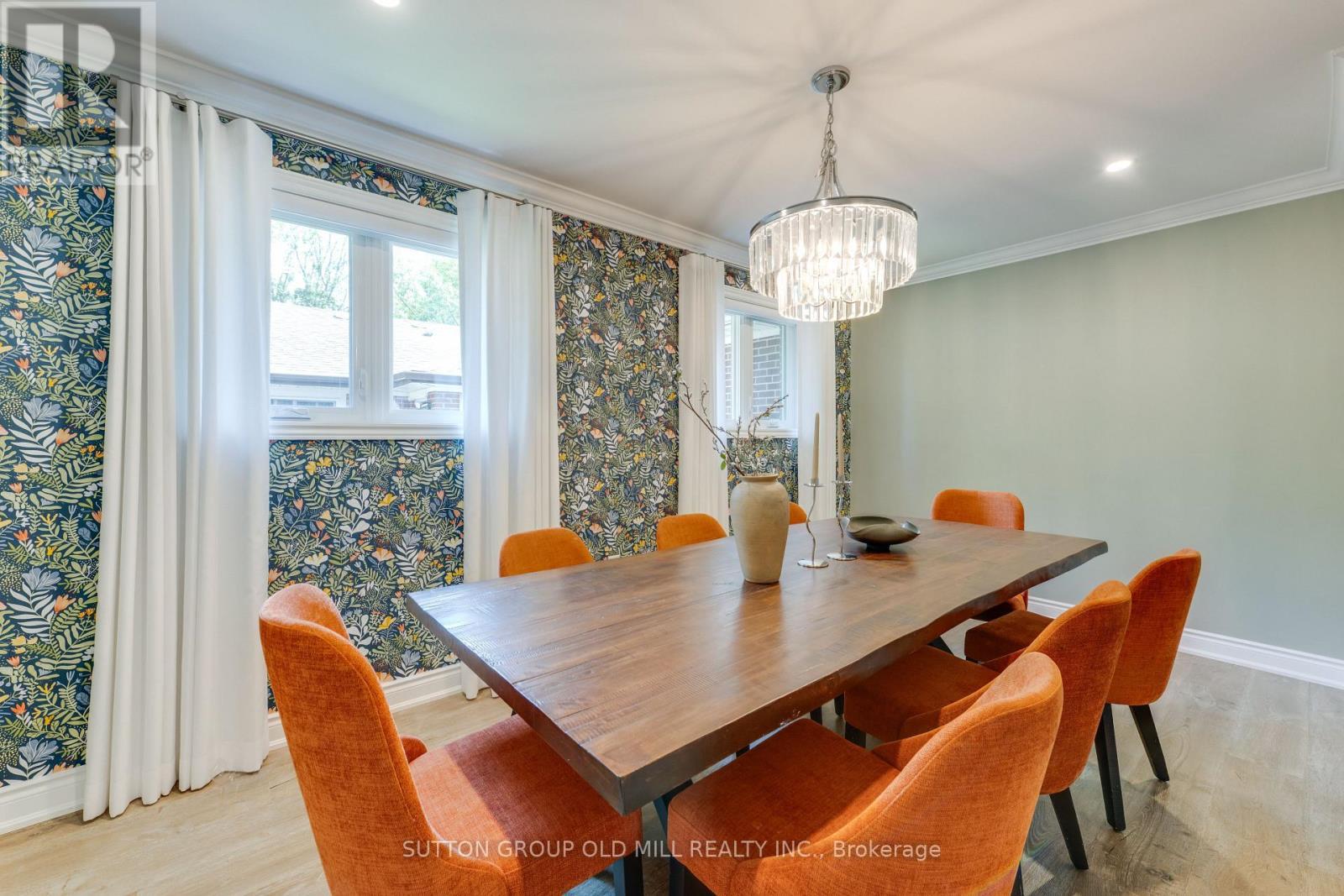 Large dining room - 85 Bonnyview Drive, Toronto, ON - Indoor Photo Showing Dining Room
