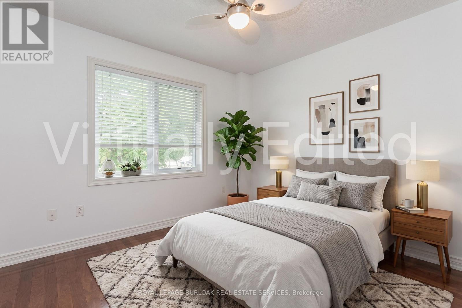 2010 Grovetree Lane, Burlington, ON - Indoor Photo Showing Bedroom