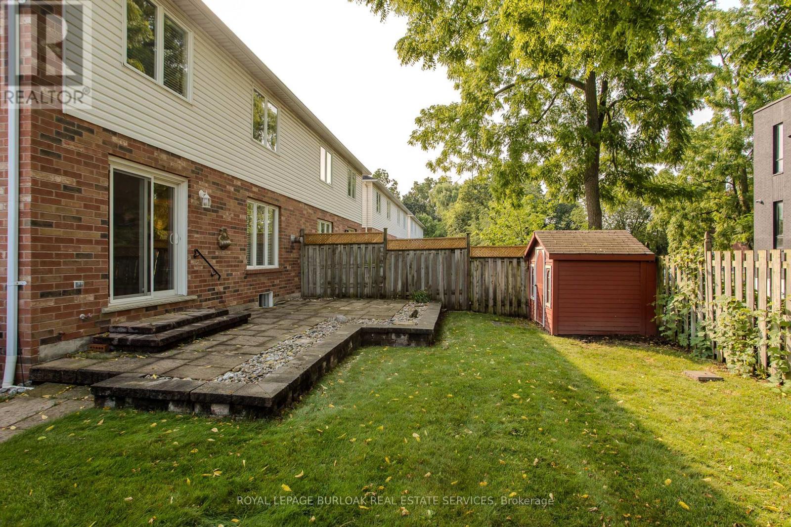 2010 Grovetree Lane, Burlington, ON - Outdoor With Deck Patio Veranda With Exterior