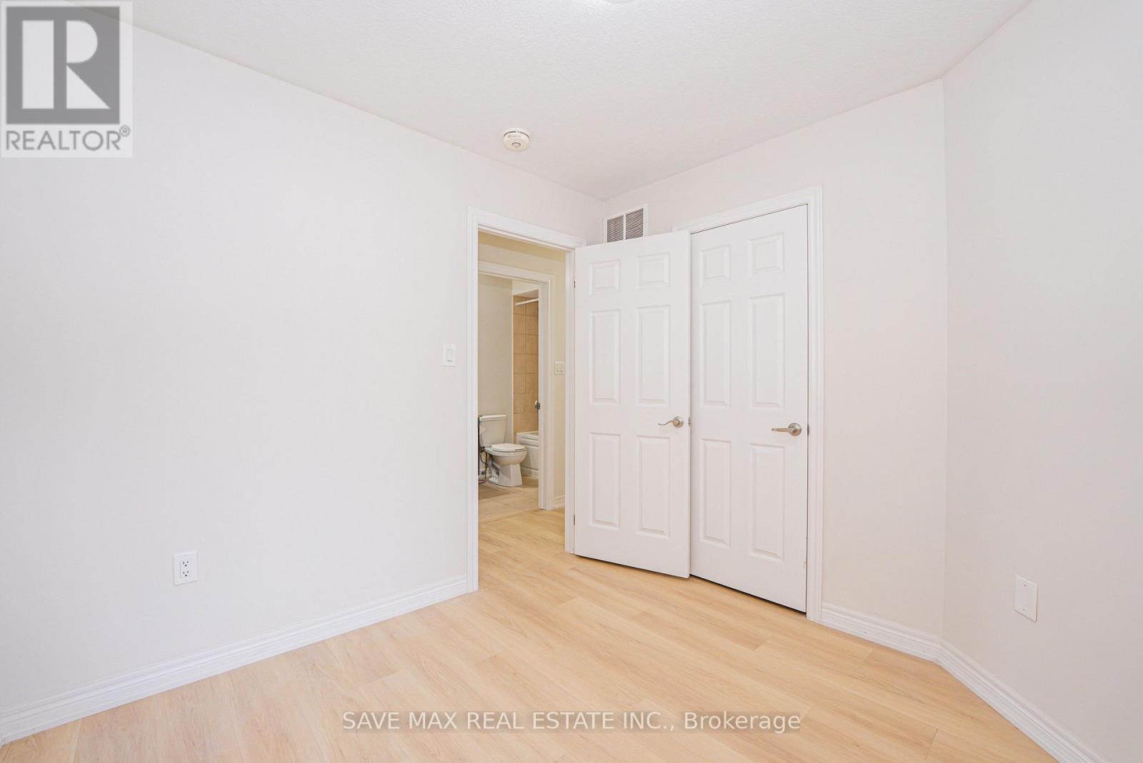 410 Linden Drive, Cambridge, ON - Indoor Photo Showing Other Room
