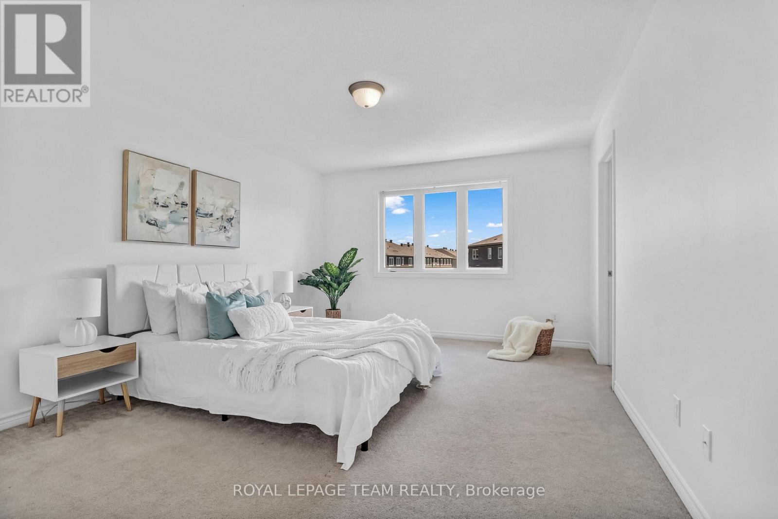 4852 Abbott Street E, Ottawa, ON - Indoor Photo Showing Bedroom