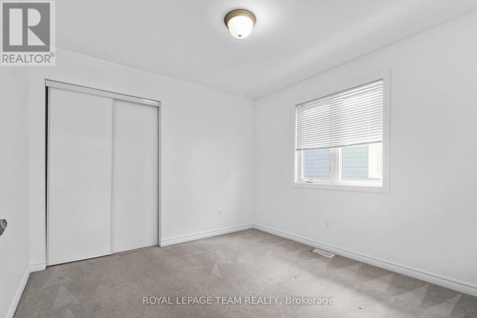 4852 Abbott Street E, Ottawa, ON - Indoor Photo Showing Other Room