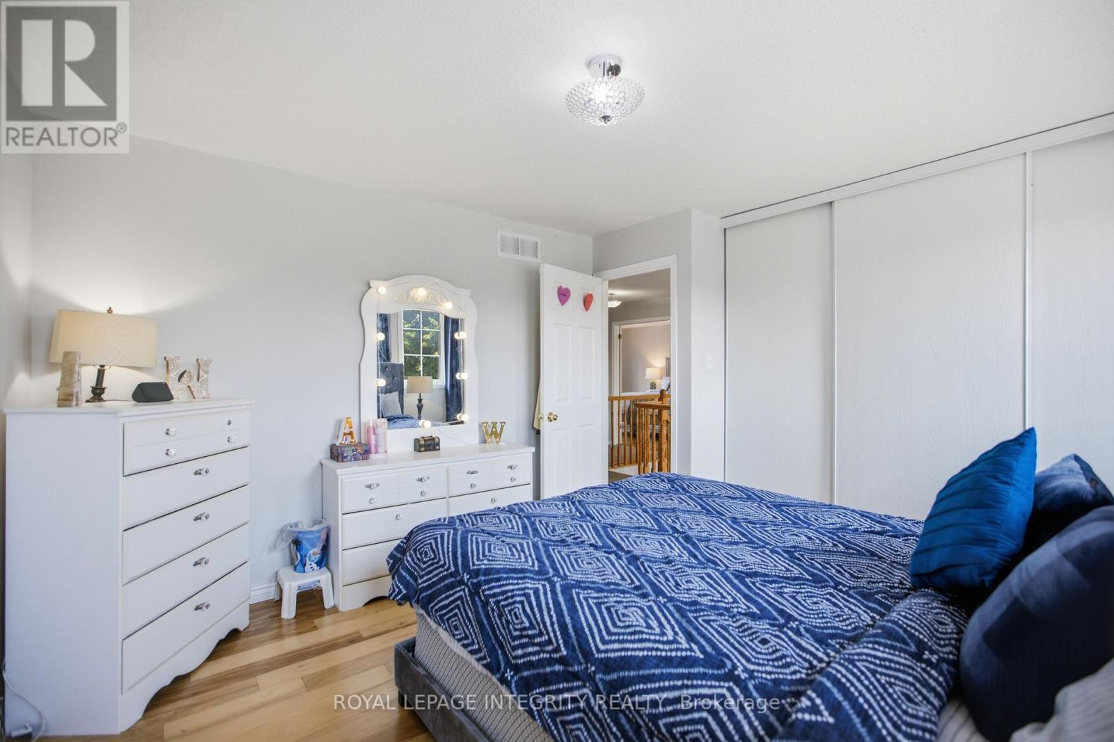 1165 Klondike Road, Ottawa, ON - Indoor Photo Showing Bedroom