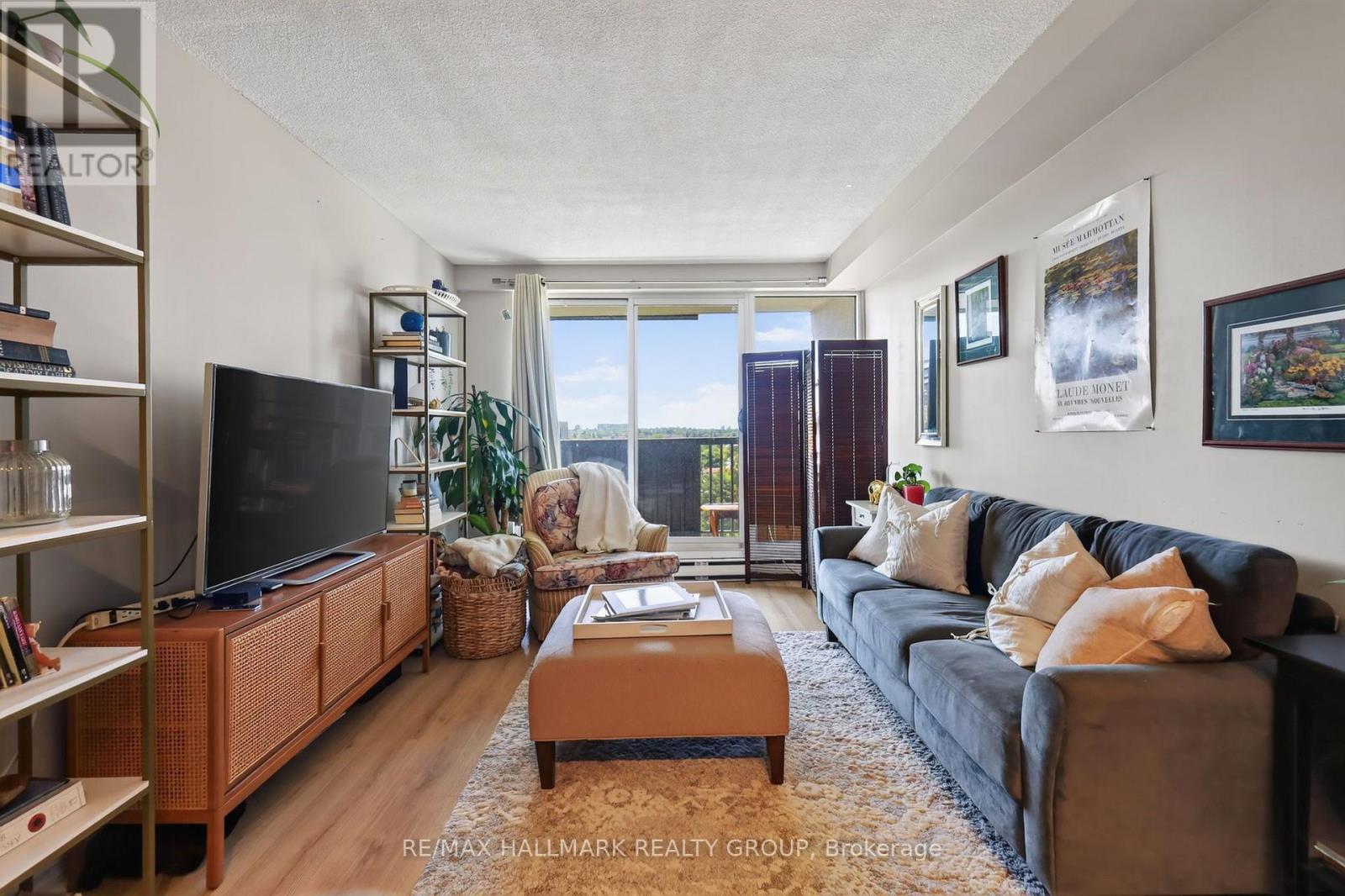 703 - 1380 Prince Of Wales Drive, Ottawa, ON - Indoor Photo Showing Living Room