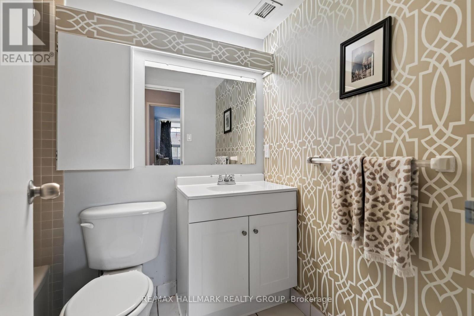 703 - 1380 Prince Of Wales Drive, Ottawa, ON - Indoor Photo Showing Bathroom