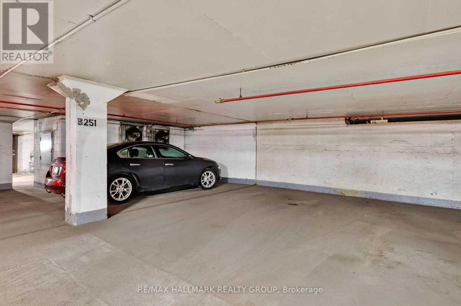 703 - 1380 Prince Of Wales Drive, Ottawa, ON - Indoor Photo Showing Garage