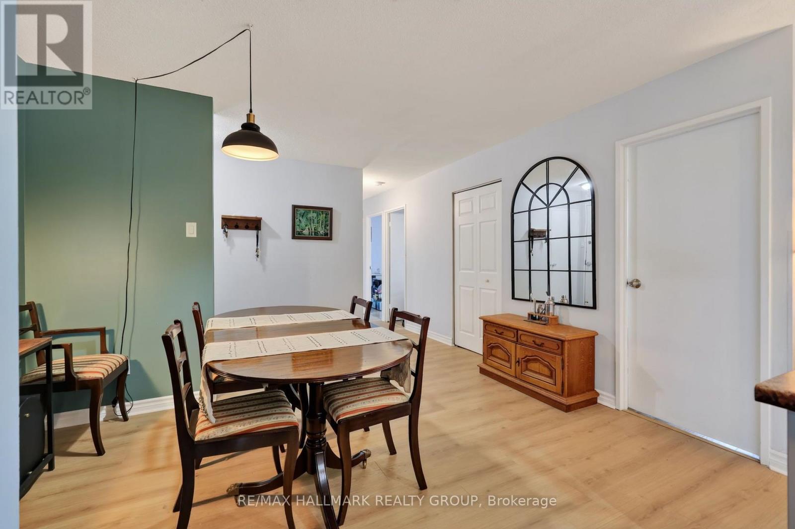 703 - 1380 Prince Of Wales Drive, Ottawa, ON - Indoor Photo Showing Dining Room