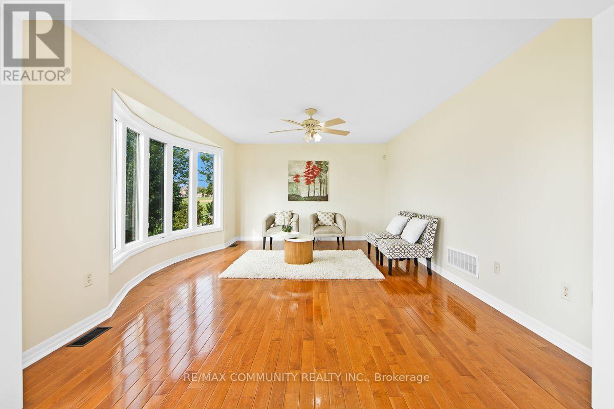 58 Clamerten Road, Whitchurch-Stouffville, ON - Indoor