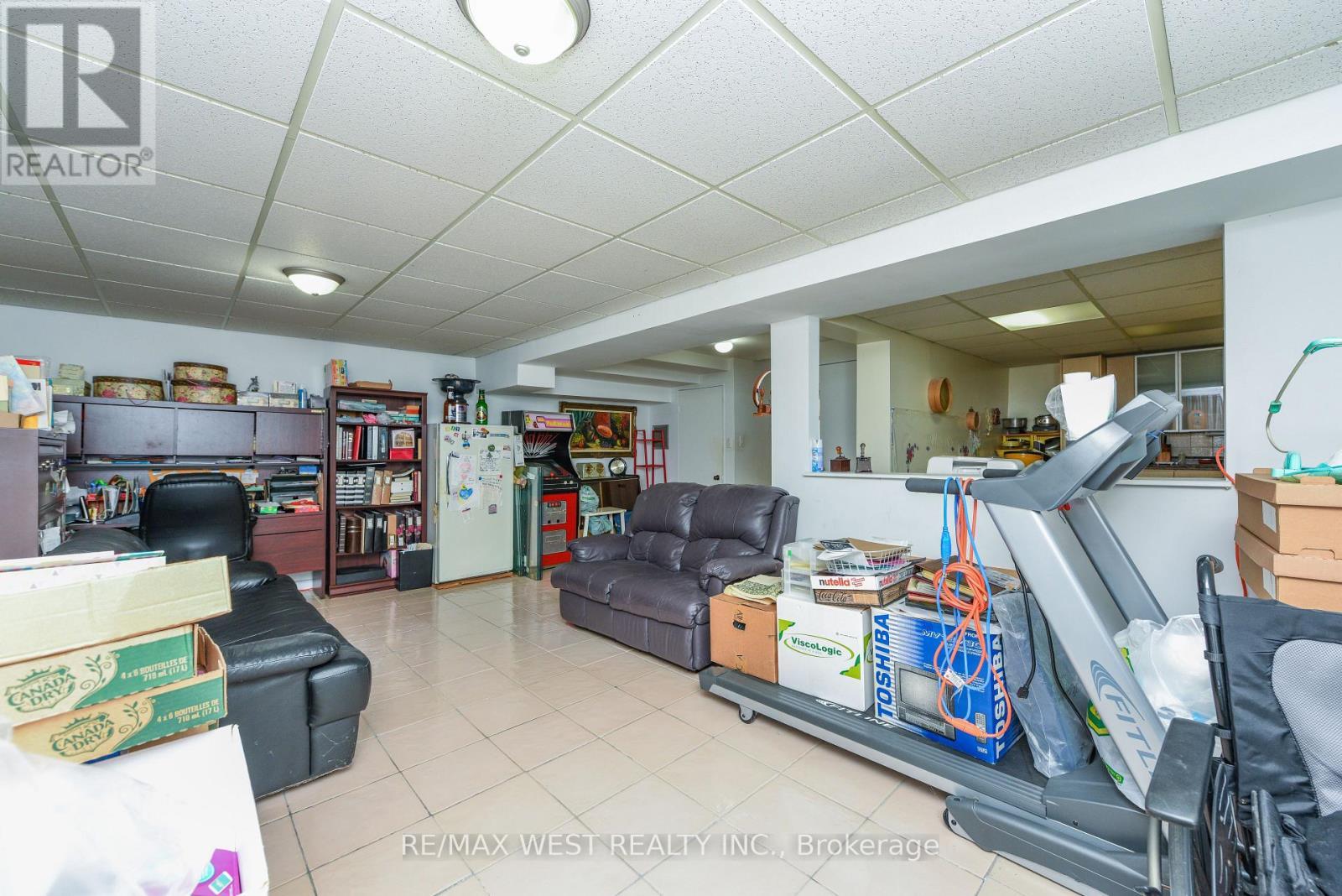 Basement living room - 181 Misty Meadow Drive, Vaughan, ON - Indoor Photo Showing Gym Room