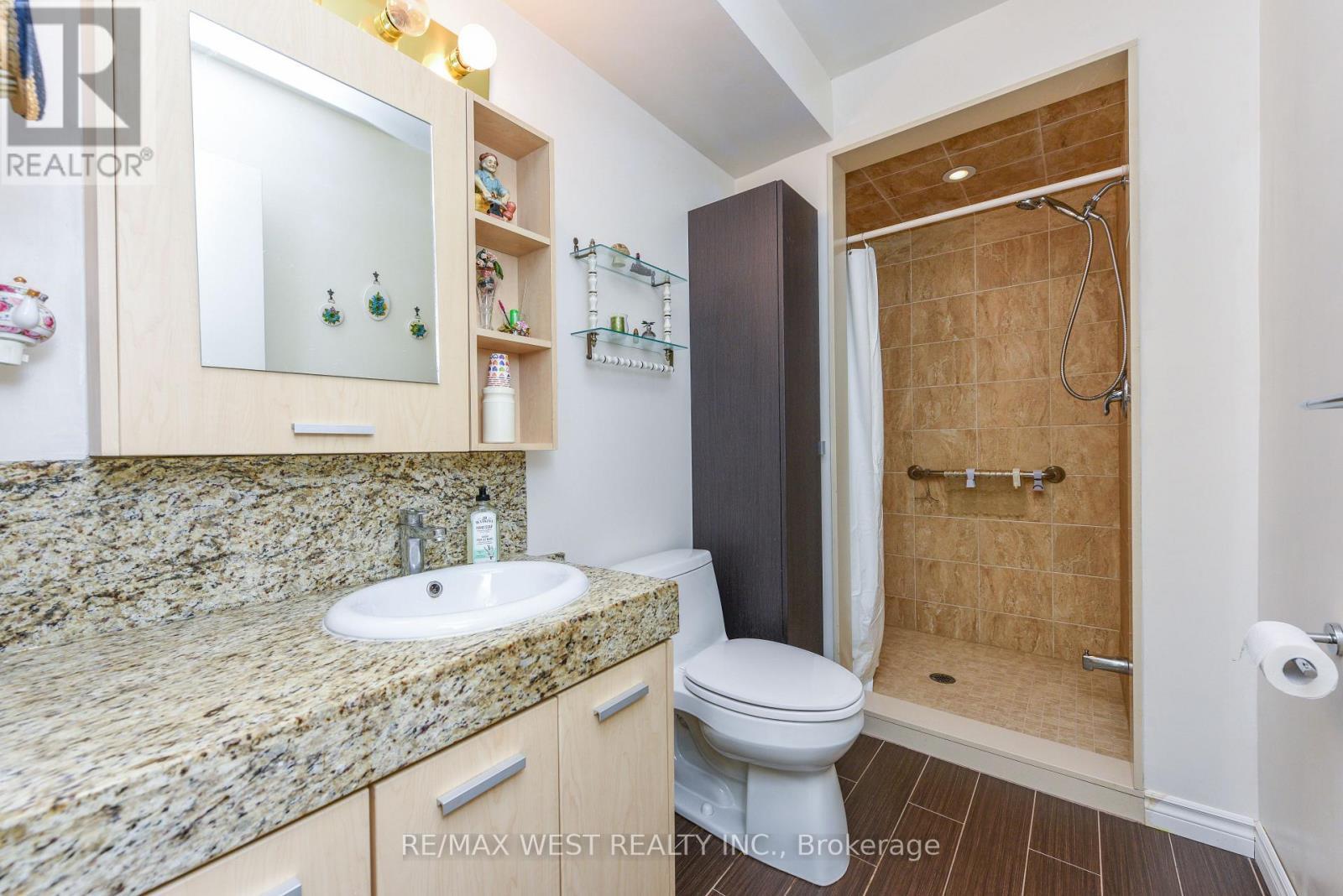Bathroom 3-pieces - 181 Misty Meadow Drive, Vaughan, ON - Indoor Photo Showing Bathroom