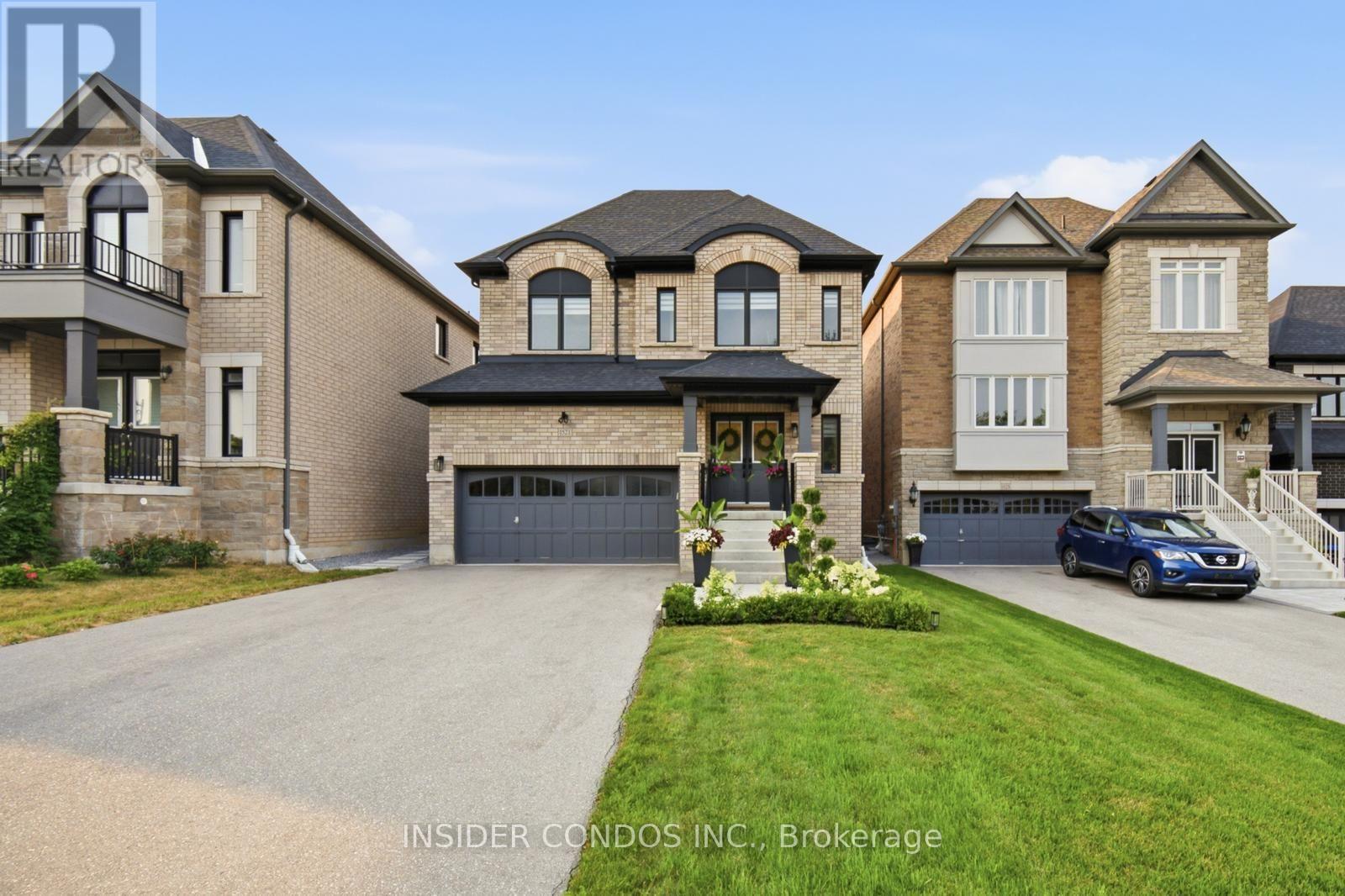 1521 Stovell Crescent, Innisfil, ON - Outdoor With Facade