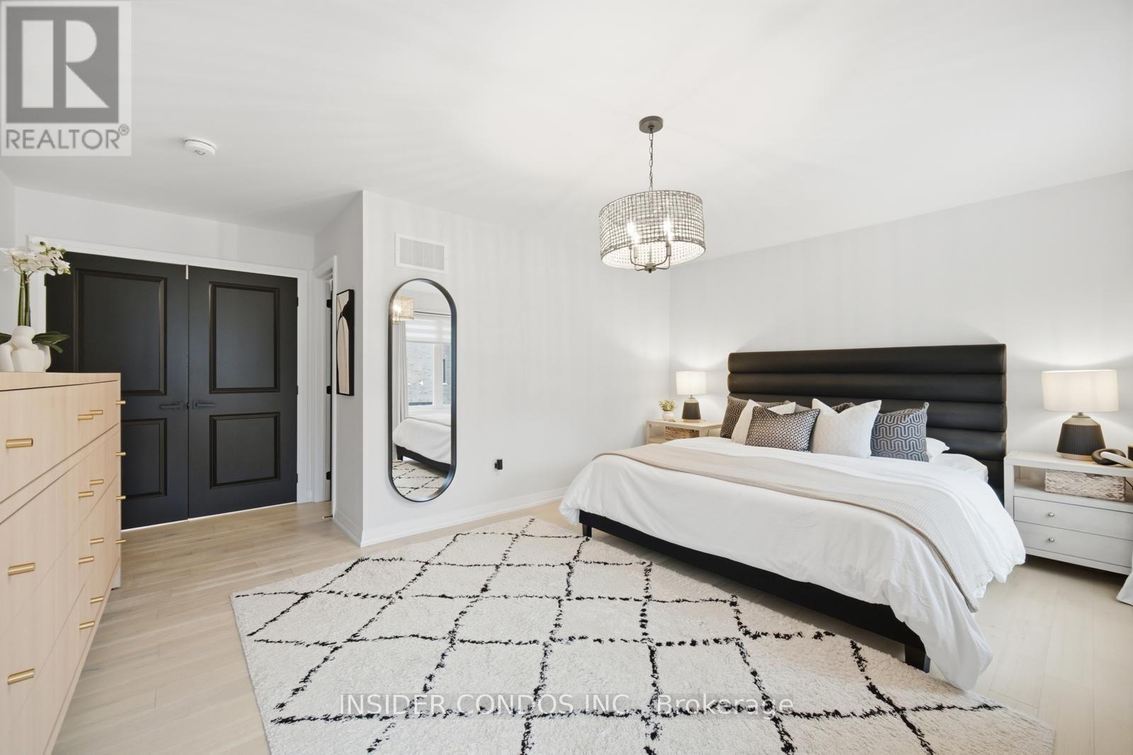 1521 Stovell Crescent, Innisfil, ON - Indoor Photo Showing Bedroom