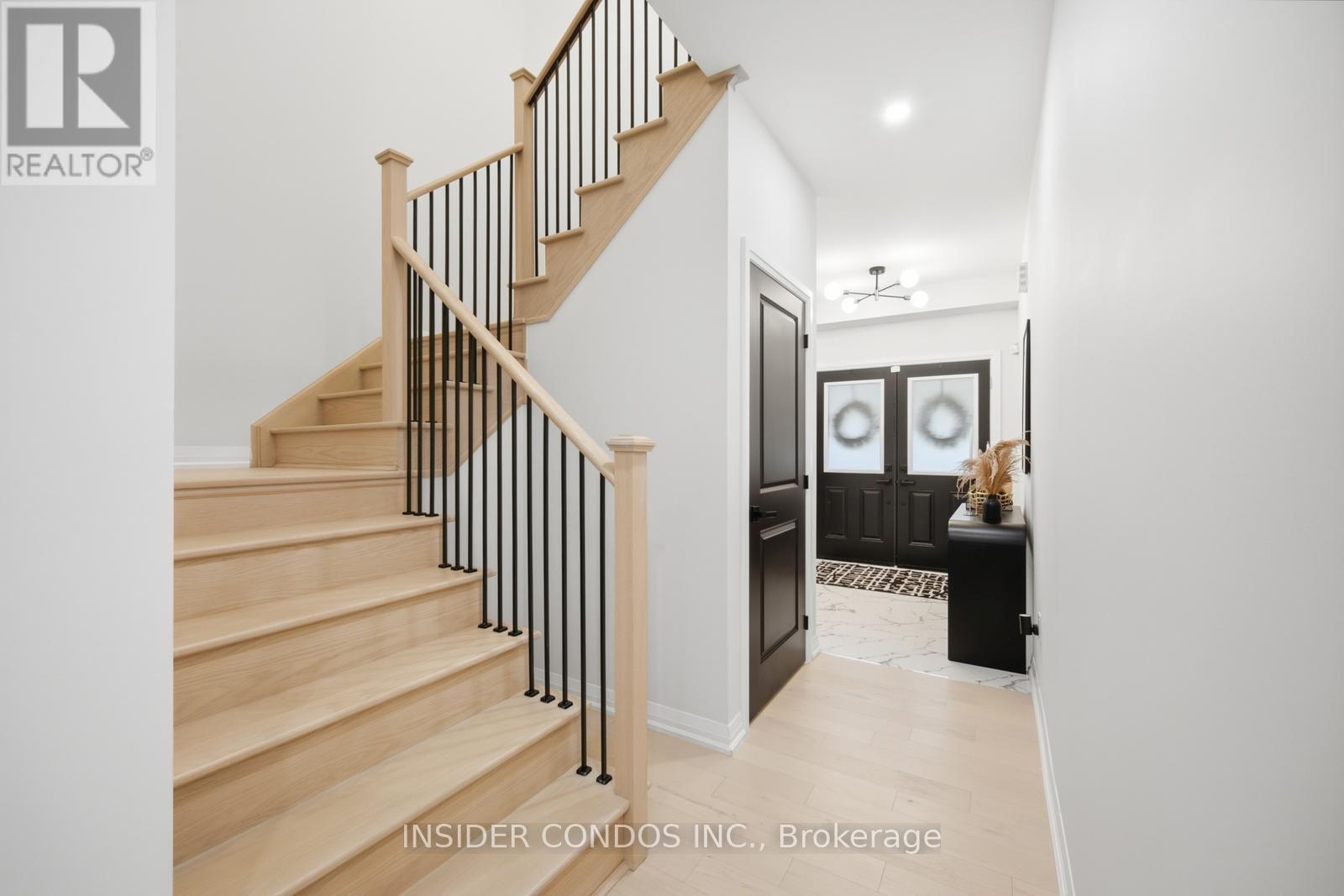 1521 Stovell Crescent, Innisfil, ON - Indoor Photo Showing Other Room