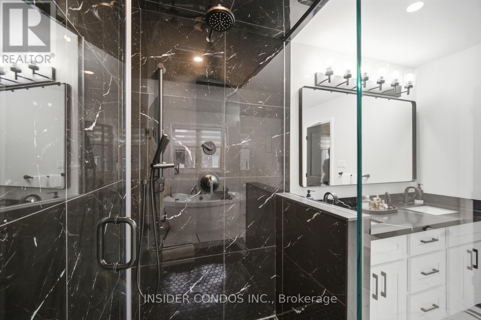 1521 Stovell Crescent, Innisfil, ON - Indoor Photo Showing Bathroom