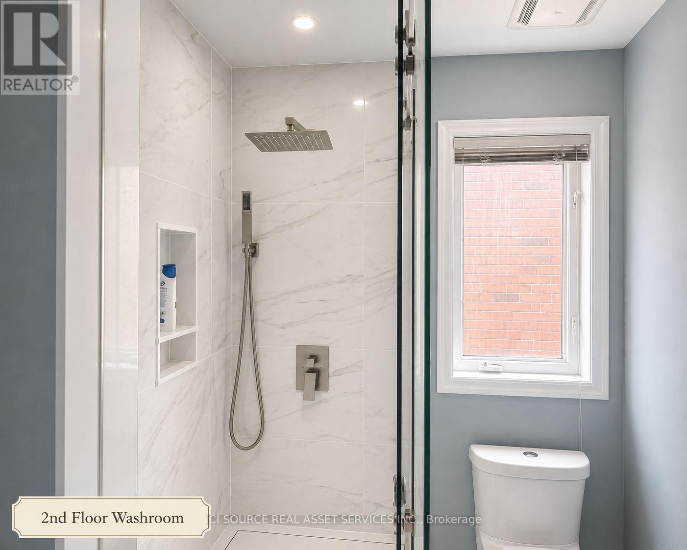 22 Castleview Crescent, Markham, ON - Indoor Photo Showing Bathroom