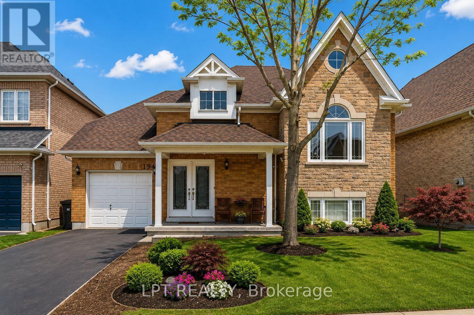19 Treeline Boulevard, Brampton, ON - Outdoor With Facade