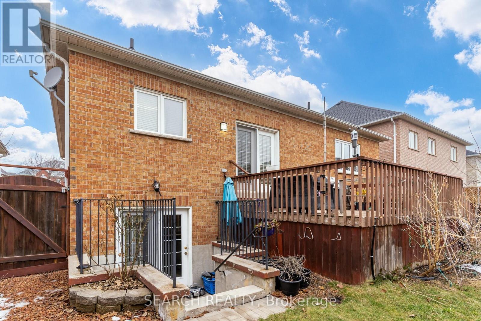 19 Treeline Boulevard, Brampton, ON - Outdoor With Exterior