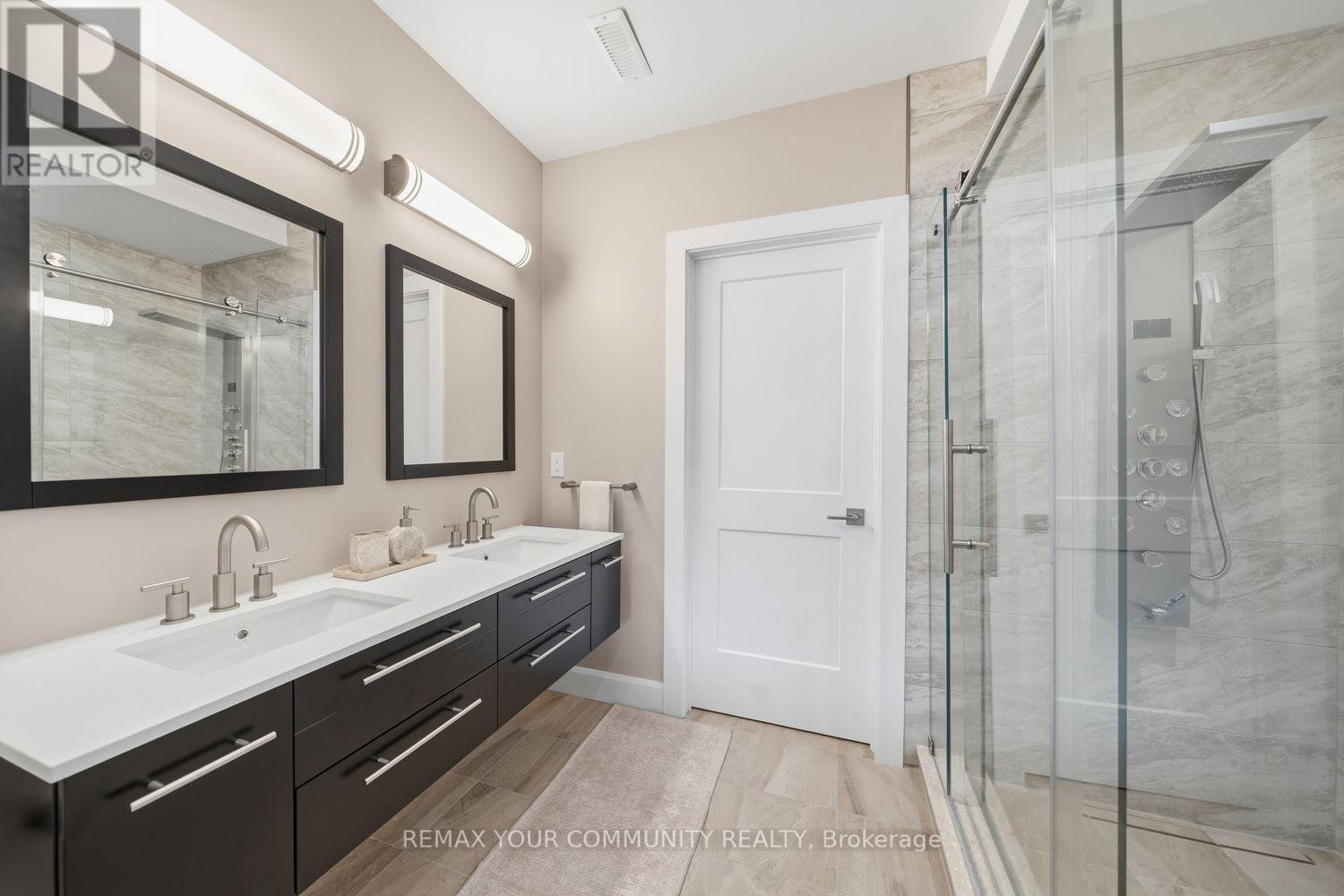 142 Bentley Lake Loop, Faraday, ON - Indoor Photo Showing Bathroom