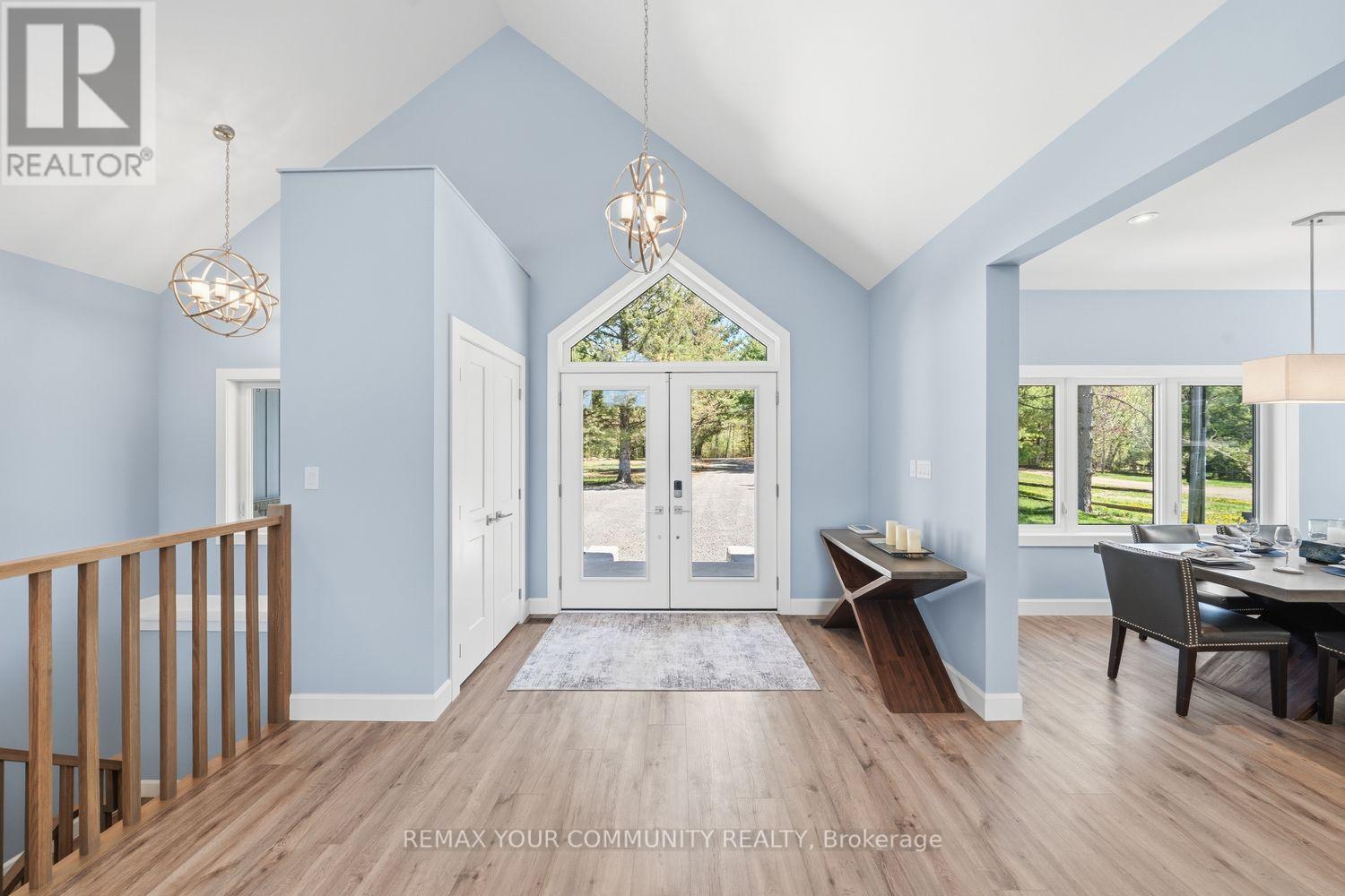 142 Bentley Lake Loop, Faraday, ON - Indoor Photo Showing Other Room