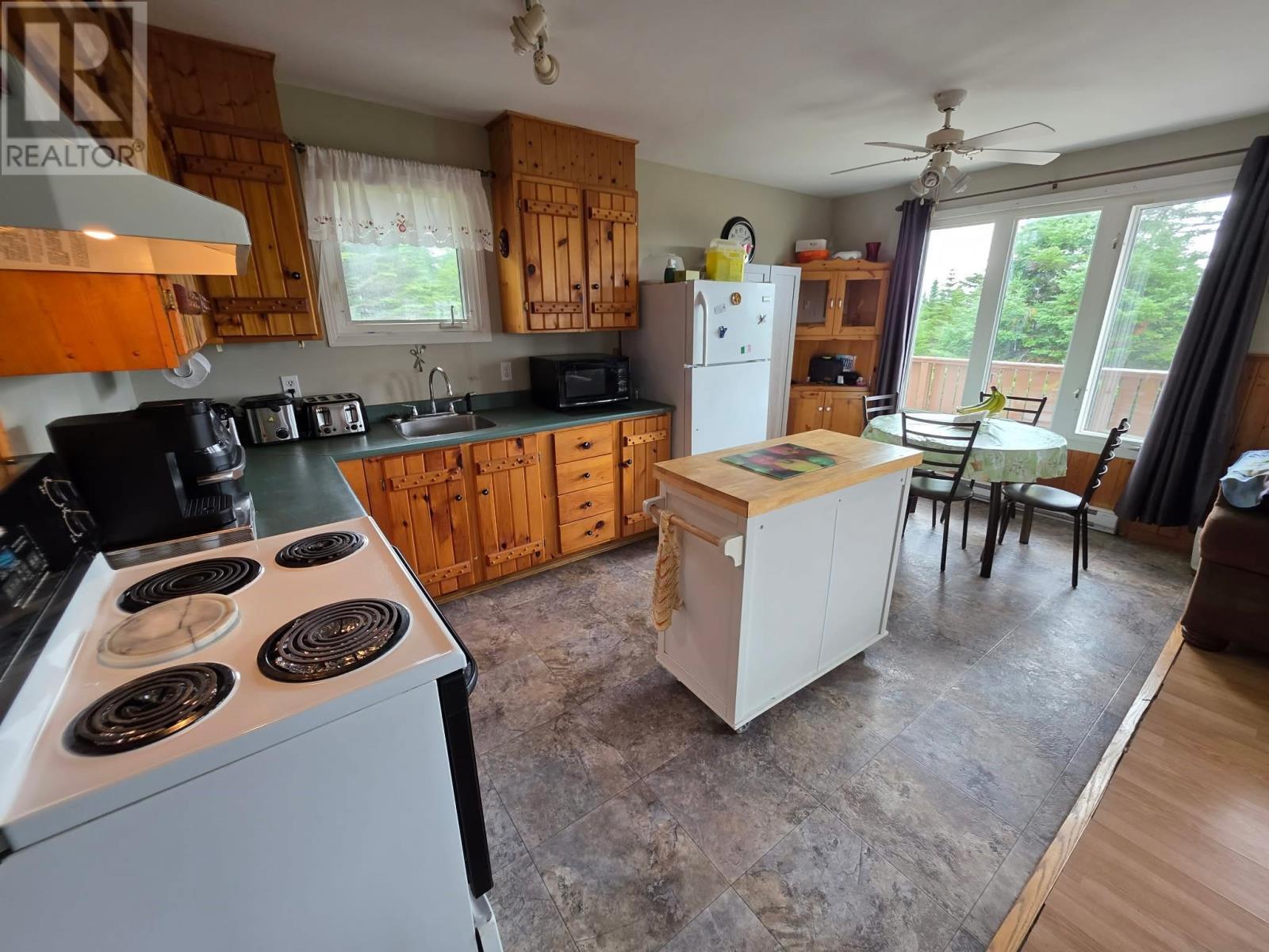 71 Strawberry Hill Road, Brigus Junction, NL - Indoor Photo Showing Kitchen