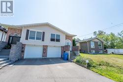 307 MCKENZIE AVENUE North Bay (Widdifield), ON P1B 7E3