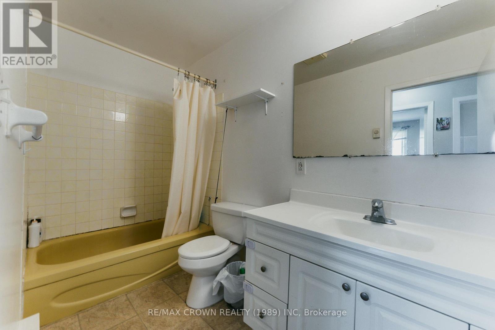 307 Mckenzie Avenue, North Bay (Widdifield), ON - Indoor Photo Showing Bathroom