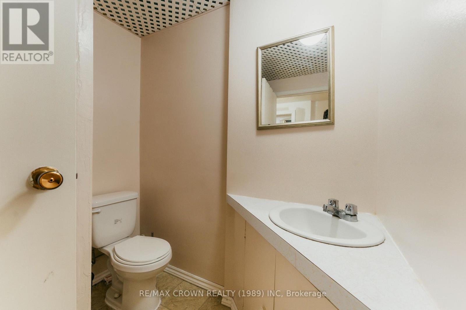 307 Mckenzie Avenue, North Bay (Widdifield), ON - Indoor Photo Showing Bathroom